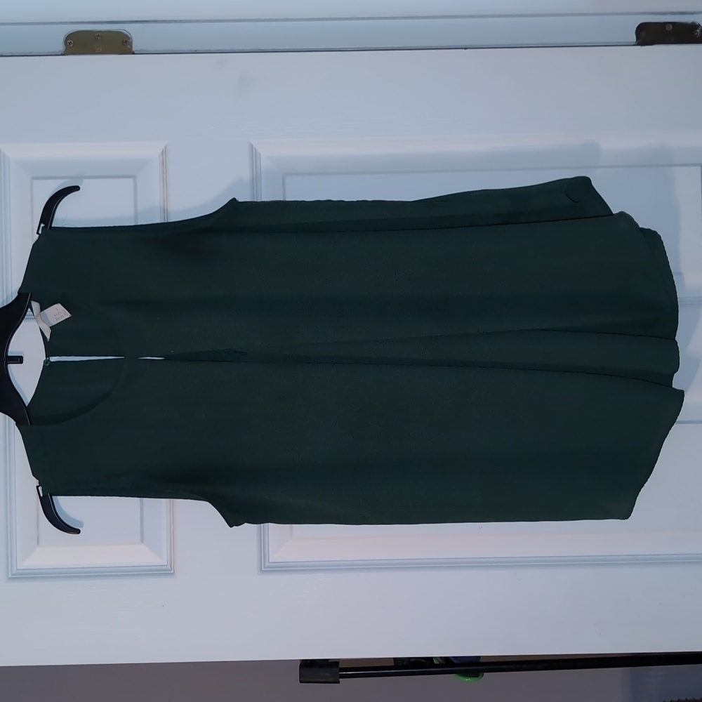 H&M Dark Green Sleeveless Blouse